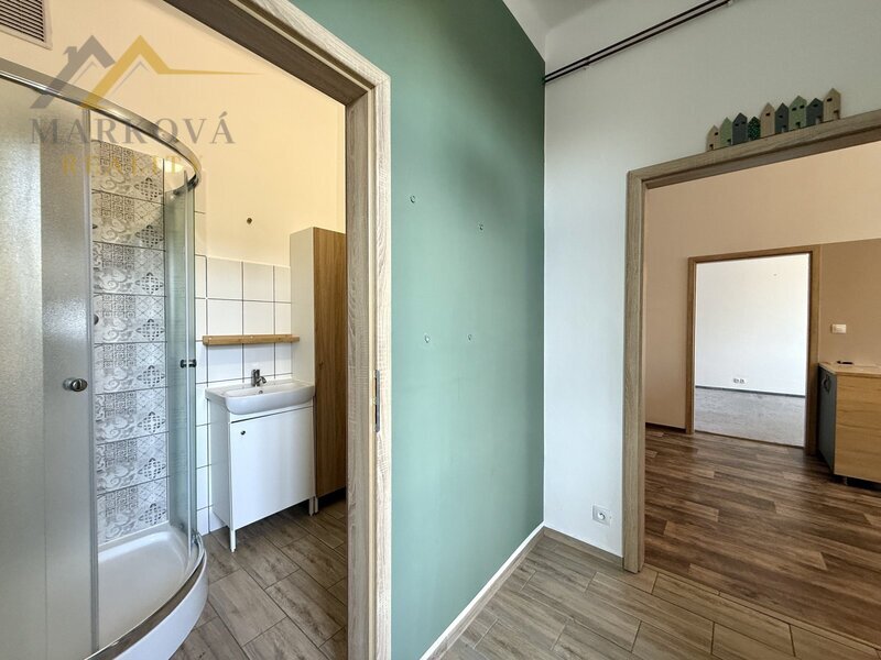 Pronájem, byt 2kk s balkonem, Týn nad Vltavou, ul. Jiráskova