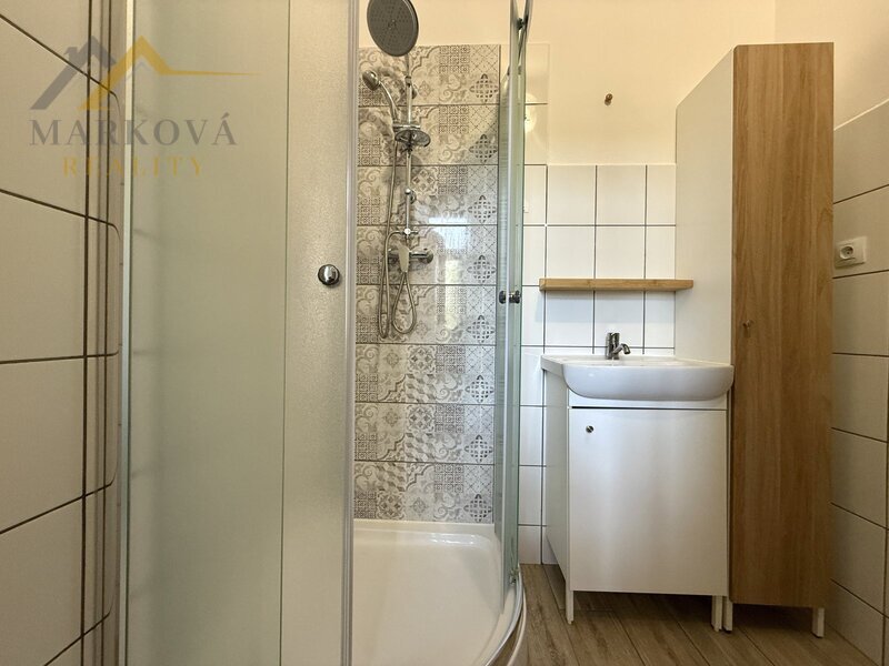 Pronájem, byt 2kk s balkonem, Týn nad Vltavou, ul. Jiráskova