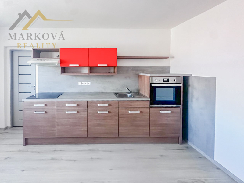 Pronájem bytu 4+kk, 86 m² po rekonstrukci – Soběslav, ulice Horní Příkopy