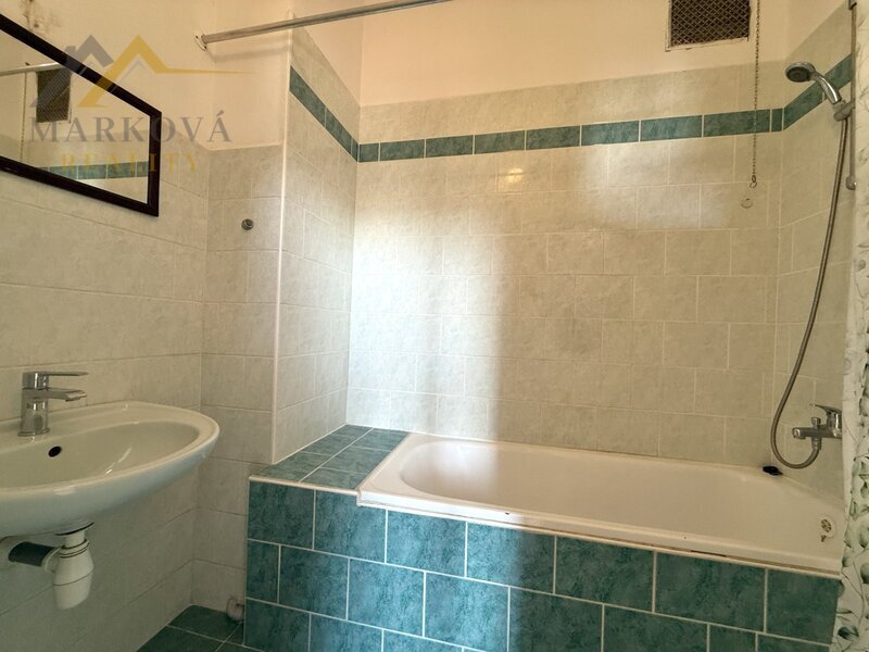 Pronájem, byt 2kk s balkonem, Týn nad Vltavou, ulice Jiráskova