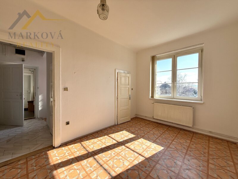 Pronájem, byt 2kk s balkonem, Týn nad Vltavou, ulice Jiráskova