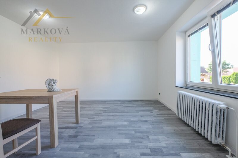 Pronájem bytu, 3+kk, 74 m², Trhové Sviny, ul. Dělnická