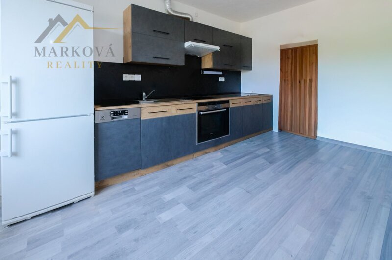 Pronájem bytu, 3+kk, 74 m², Trhové Sviny, ul. Dělnická