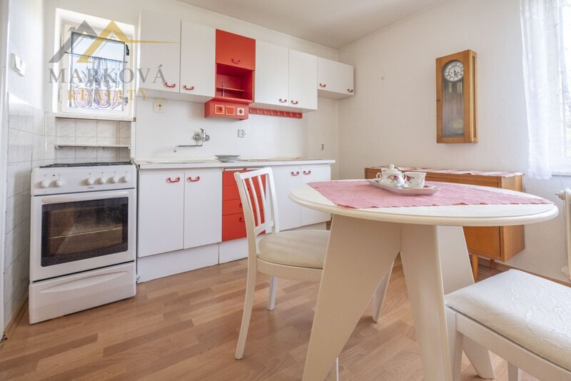 Prodej, rodinný dům, 688 m² , Koloděje nad Lužnicí