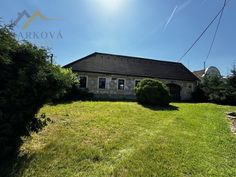 Prodej, rodinný dům se stavební parcelou, Bežerovice, Bechyně, 2008 m2