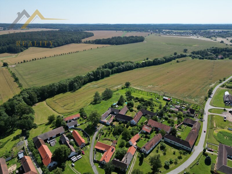 Prodej, rodinný dům se stavební parcelou, Bežerovice, Bechyně, 2008 m2