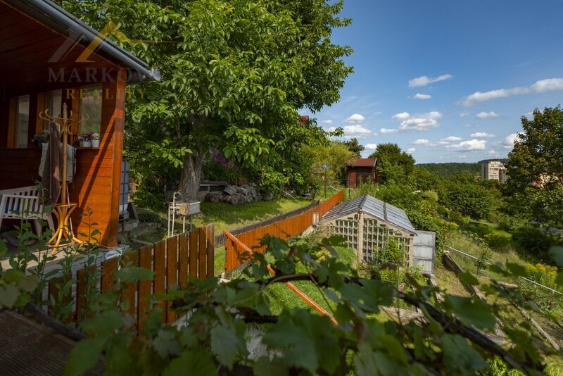 Prodej, rekreační chata se zahradou, 422 m2, Český Krumlov