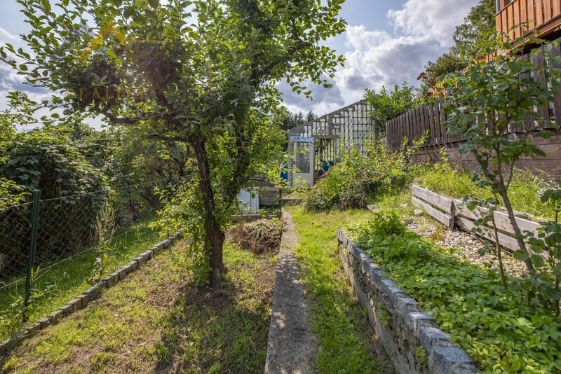 Prodej, rekreační chata se zahradou, 422 m2, Český Krumlov