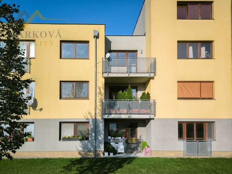 Pronájem, byt 1+kk, Jesenice u Prahy