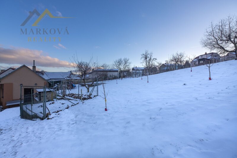 Prostorný rodinný dům po rekonstrukci (2019) 6+kk, 189 m², pozemek  1974 m²