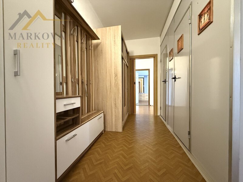 Pronájem bytu 3+1, 67 m2, Týn nad Vltavou, ulice Veselská