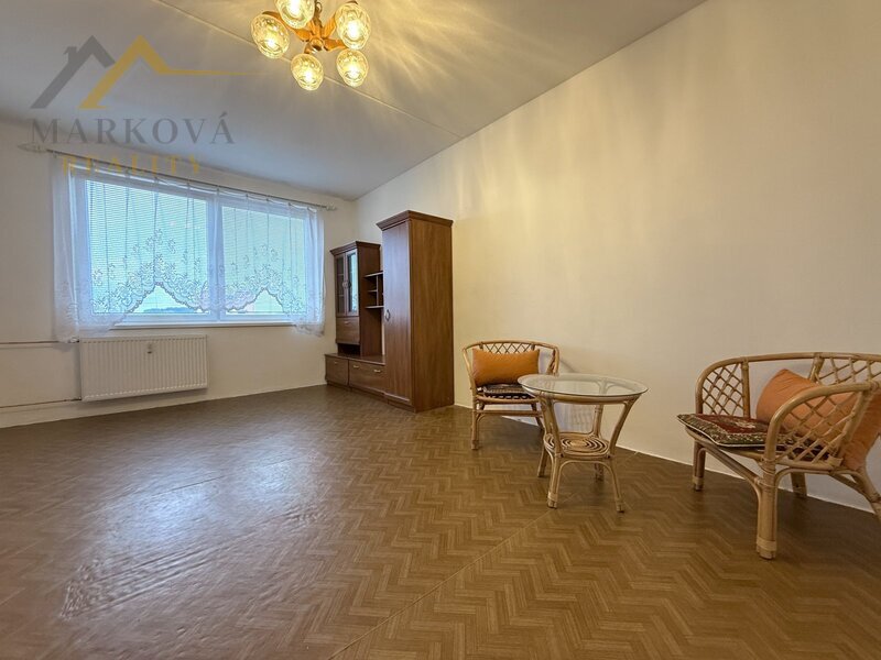 Pronájem bytu 3+1, 67 m2, Týn nad Vltavou, ulice Veselská
