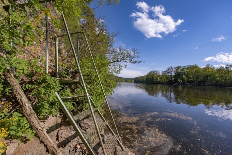 Prodej, rekreační chata přímo u vody, Kostelec, Hluboká nad Vltavou