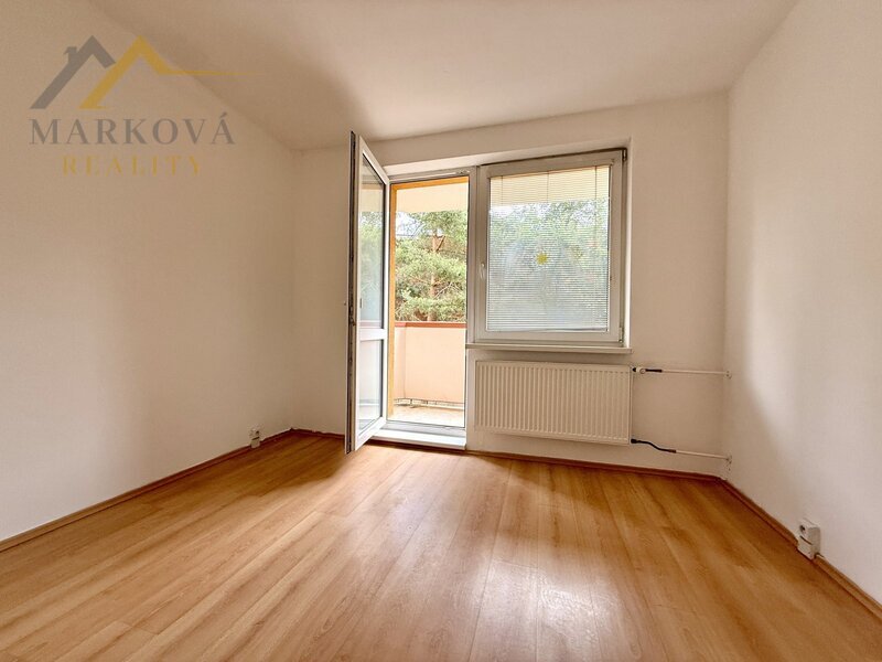 Pronájem, byt 2kk s lodžií, 40 m², Týn nad Vltavou, ul. nám. Mládeže