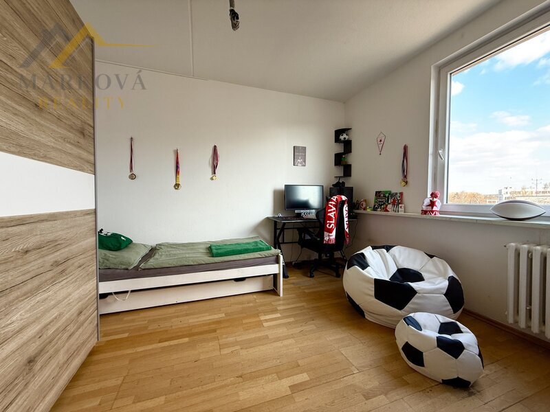 Prodej, 3+1 s balkonem i zasklenou lodžií, OV, Týn nad Vltavou, ul. Komenského