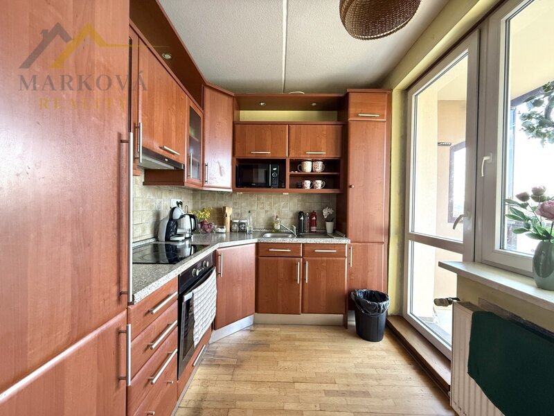 Prodej, 3+1 s balkonem i zasklenou lodžií, OV, Týn nad Vltavou, ul. Komenského