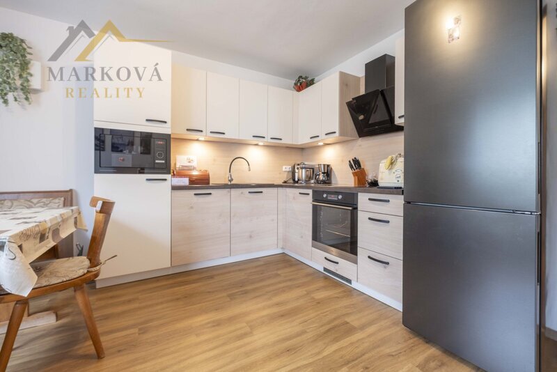 Rodinný dům, Mokré, Litvínovice, 780 m²