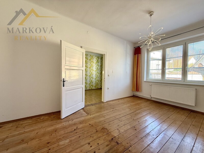 Pronájem bytu 2kk se zasklenou lodžií, 46 m², Týn nad Vltavou, ul. Jiráskova