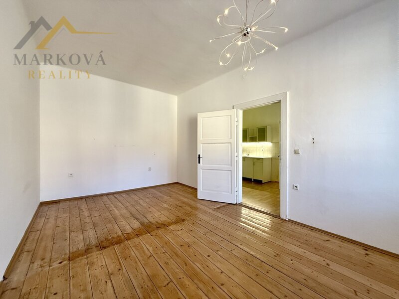 Pronájem bytu 2kk se zasklenou lodžií, 46 m², Týn nad Vltavou, ul. Jiráskova