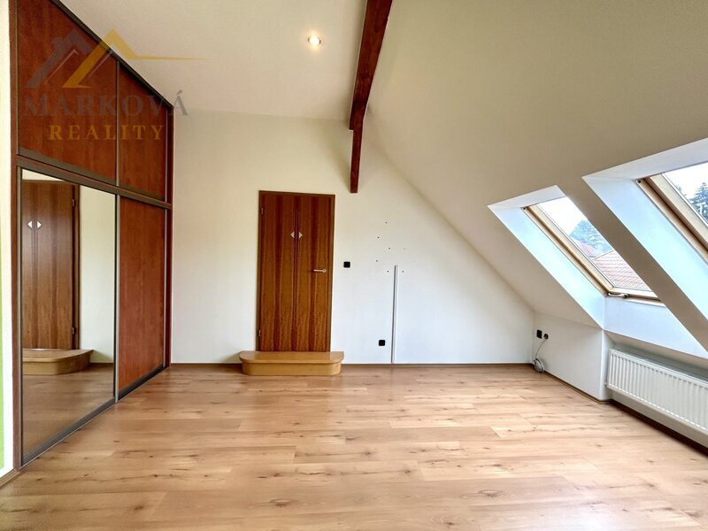 Pronájem bytu 4+1, Týn nad Vltavou, ul. Jiráskova