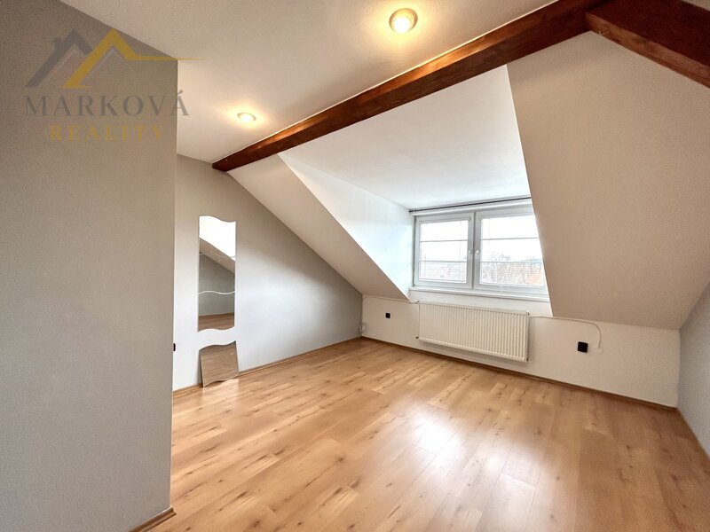 Pronájem bytu 4+1, Týn nad Vltavou, ul. Jiráskova