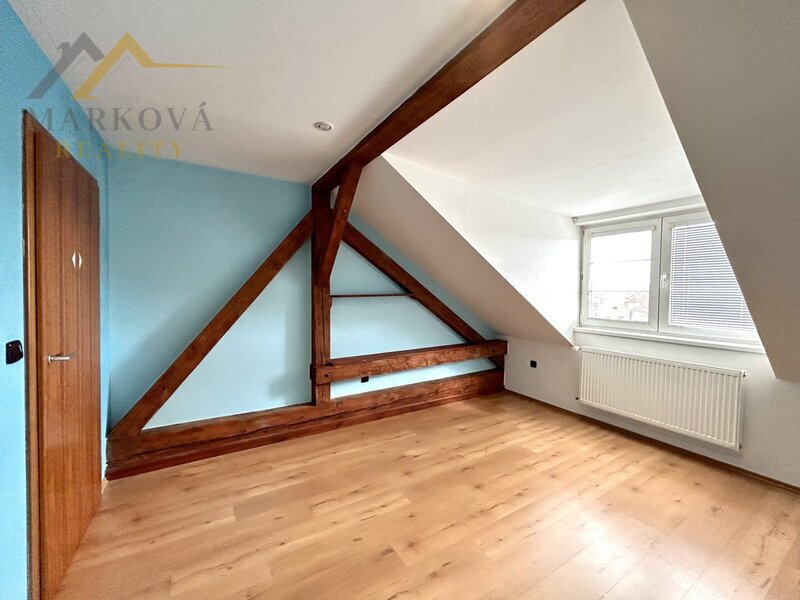 Pronájem bytu 4+1, Týn nad Vltavou, ul. Jiráskova