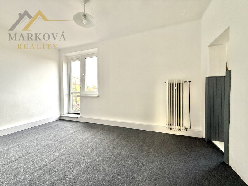 Pronájem, dvě bytové jednotky v rodinném domě, České Budějovice, Nemanice