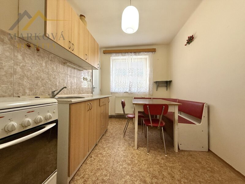 Pronájem, byt 3+1 s lodžií, Bechyně, ul. Na Libuši