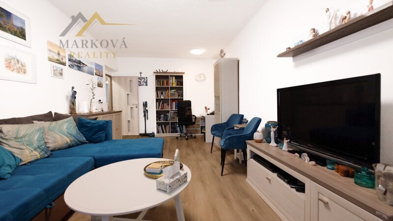 Prodej, byt 4+1 s balkonem, garáží a podílem na zahradě, 119 m², České Budějovice, Karla Tomana