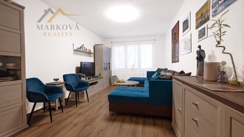 Prodej, byt 4+1 s balkonem, garáží a podílem na zahradě, 119 m², České Budějovice, Karla Tomana