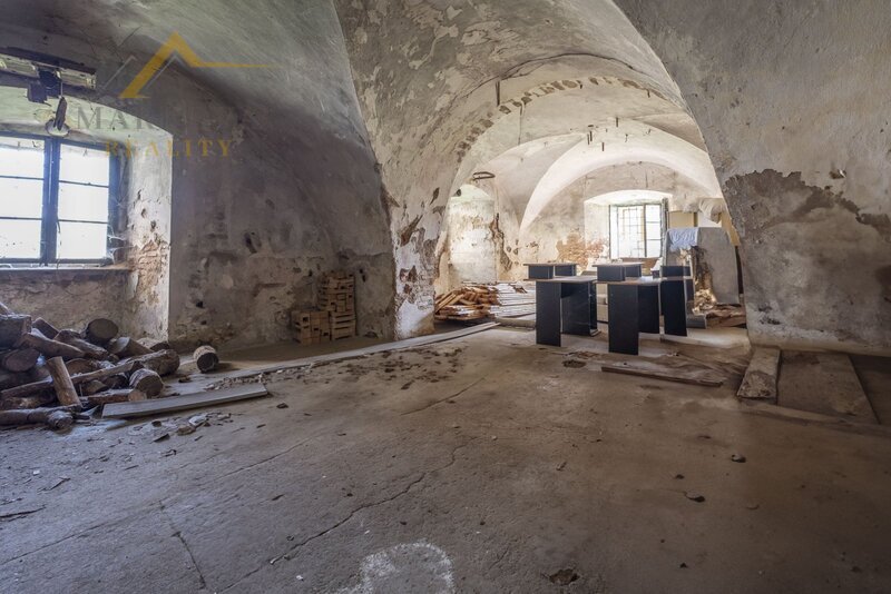 Prodej, historická tvrz s rybníkem, Jistebnice, 19.200 m²