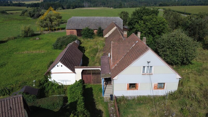 Prodej, rodinný dům, hospodářské budovy, rozlehlý pozemek 7132 m², Doubrava