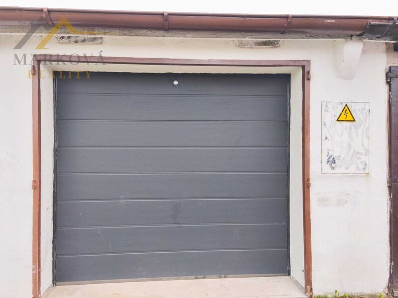 Pronájem, garáž, 19m2, České Budějovice, ul. Nádražní vice