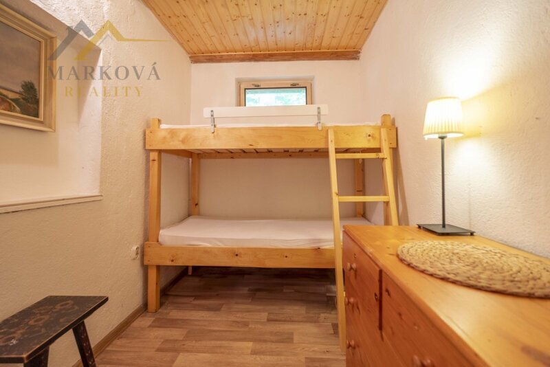 Rekreační chata pouhých 46 m od vody | Hněvkovická přehrada – Kostelec