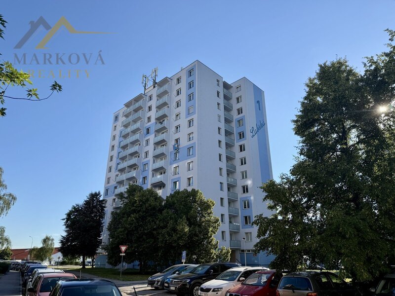Pronájem světlého bytu 3+1 s prostorným balkonem, České Budějovice – sídliště Vltava