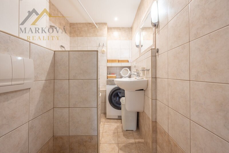 Byt 3+1, 72 m2, České Budějovice, ul. Plzeňská