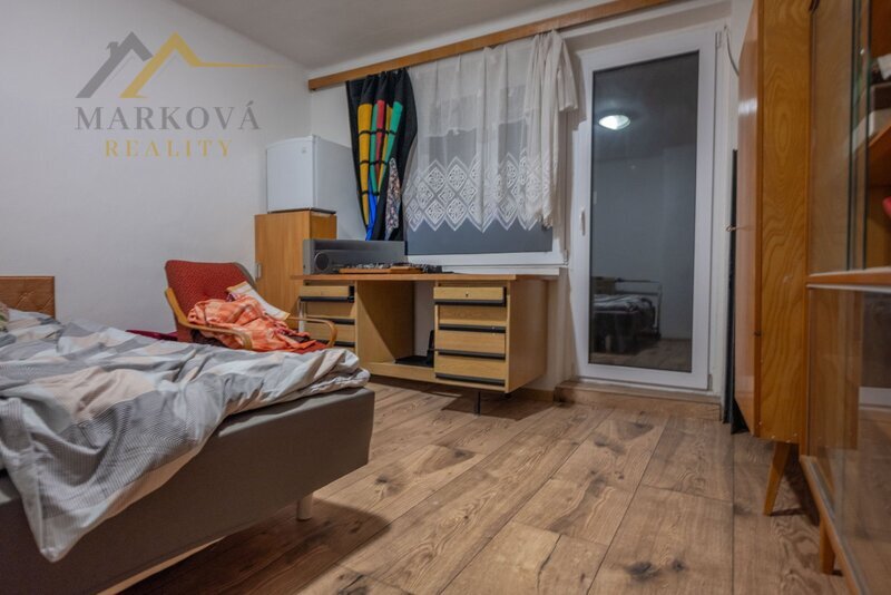 Pronájem bytu 4+1, 82 m², se zahradou a jezírkem, Soběslav