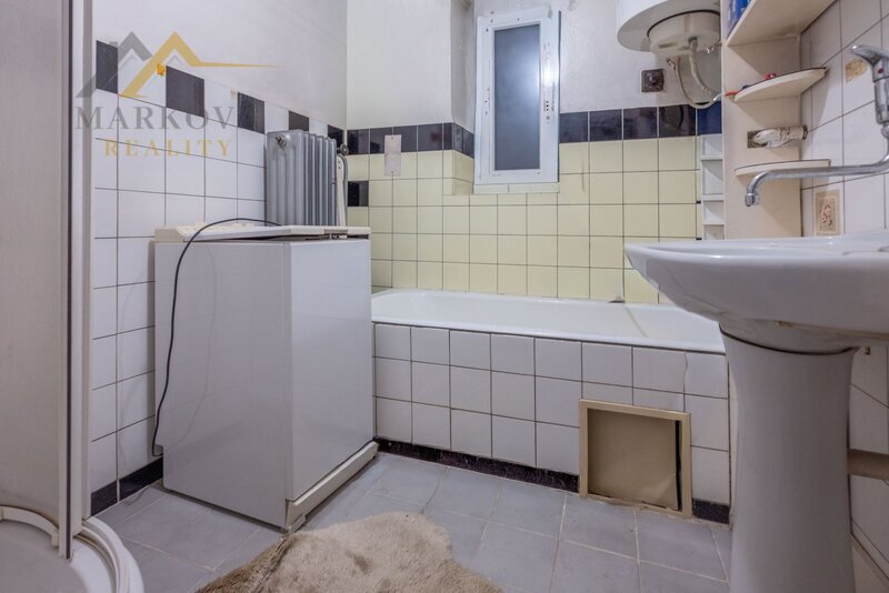 Pronájem bytu 4+1, 82 m², se zahradou a jezírkem, Soběslav