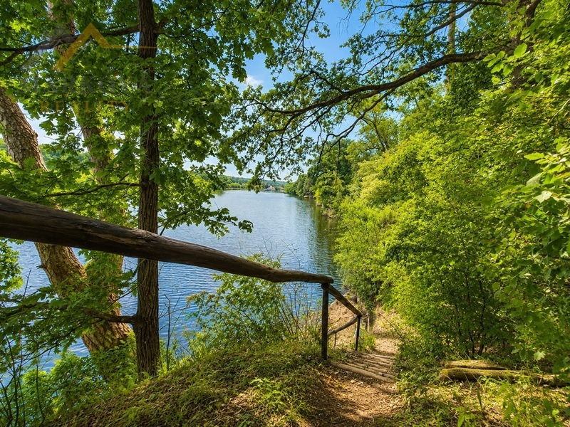 Prodej, rekreační chata, Hluboká nad Vltavou, Kostelec č.ev. 47