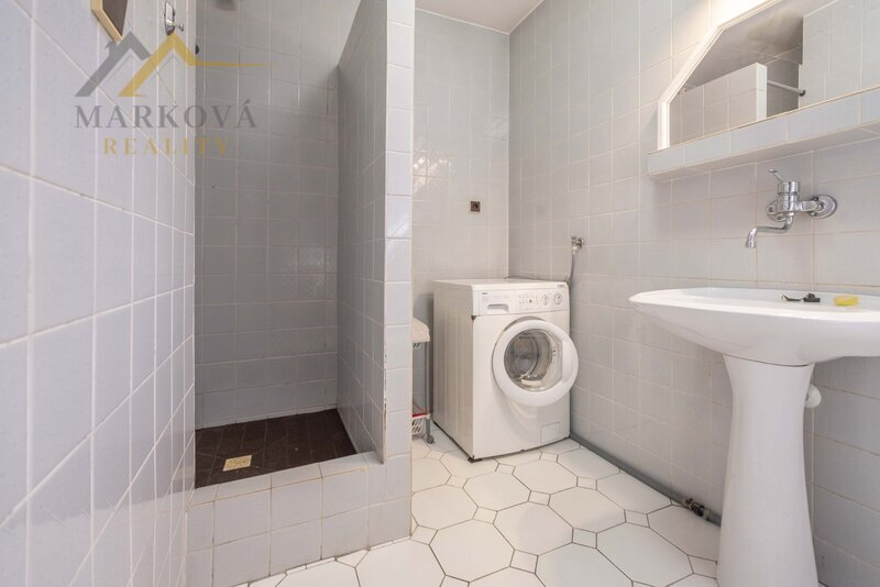 Prodej, rodinný dům, 463 m², Staré Hodějovice, ul. Dolní