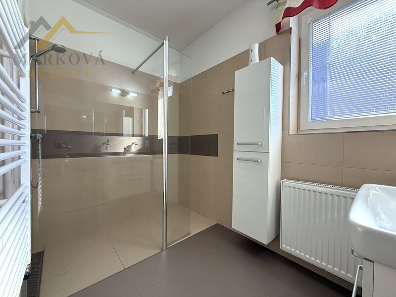 Prodej, rodinný dům, 463 m², Staré Hodějovice, ul. Dolní