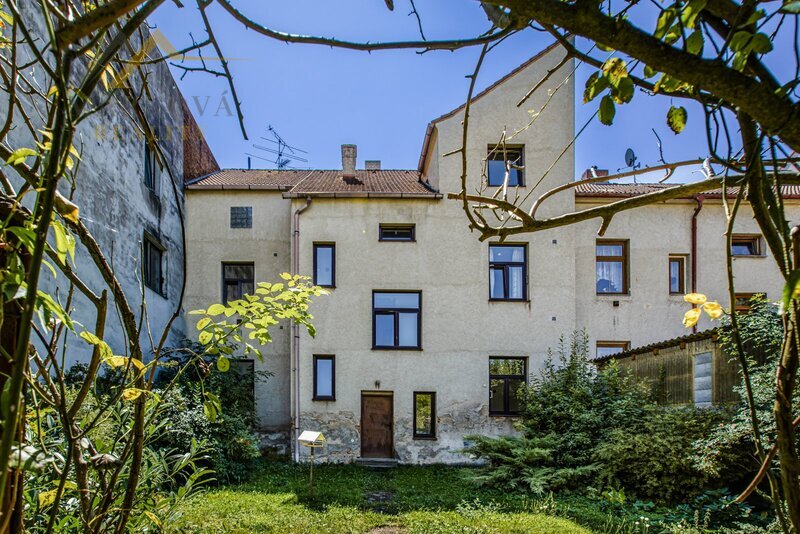 Prodej, rodinný dům, čtyři bytové jednotky, Benešov, ul. Žižkova, 457 m²