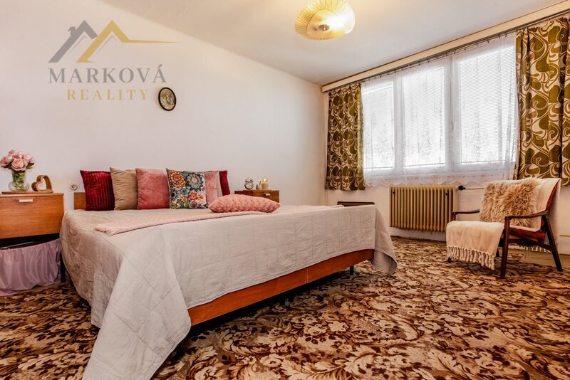 Prodej, podílu 6/8, byt 4kk, 71 m2, OV, Slavče