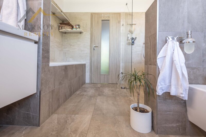 Prodej, rodinný dům, Týn nad Vltavou, ul. K Jihotvaru, 1646 m²