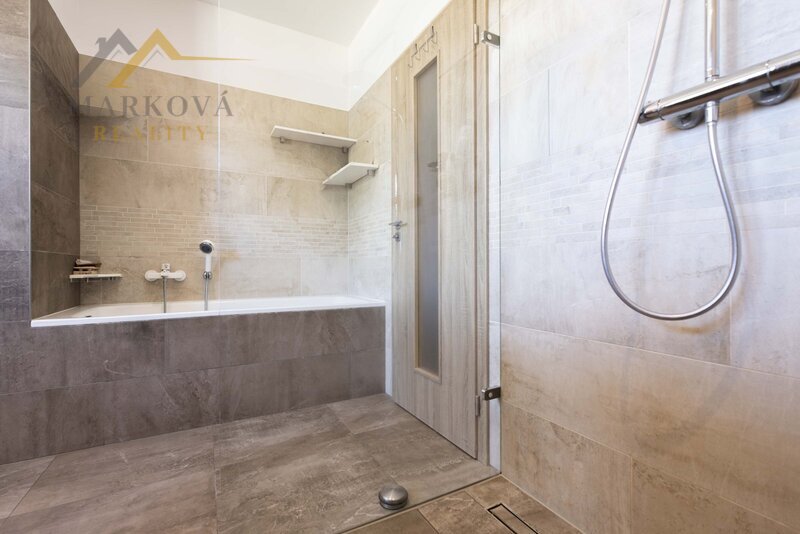 Prodej, rodinný dům, Týn nad Vltavou, ul. K Jihotvaru, 1646 m²