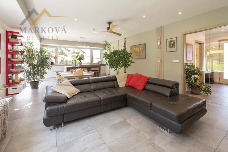 Prodej, rodinný dům, Týn nad Vltavou, ul. K Jihotvaru, 1646 m²
