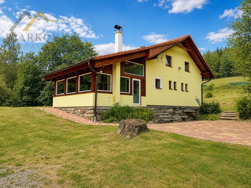 Prodej, rodinný dům, Bujanov, 4 179 m²