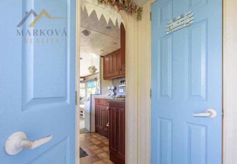 Prodej, pozemek 669 m² s mobilheimem 3kk, Albrechtice nad Vltavou, Újezd