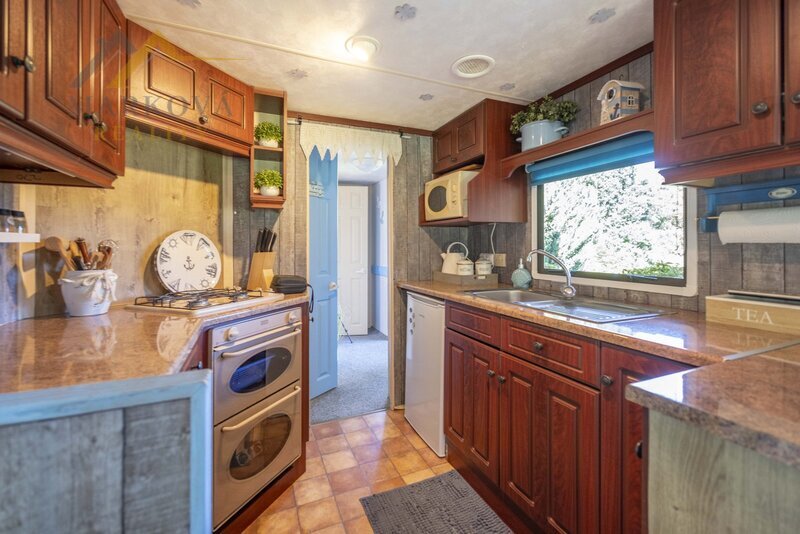 Prodej, pozemek 669 m² s mobilheimem 3kk, Albrechtice nad Vltavou, Újezd