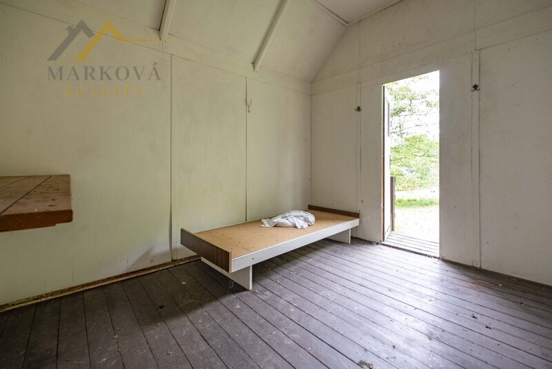 Dlouhodobý pronájem pozemku 6 665 m² ve Skalici nad Lužnicí – 2 vodní plochy, ovocné stromy, oplocen